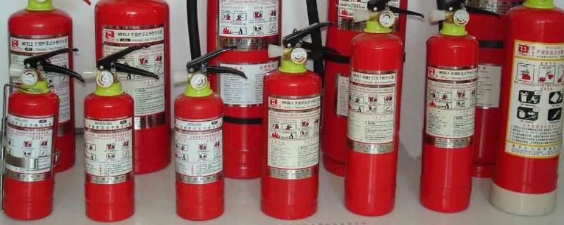 灭火器灭火时最佳位置